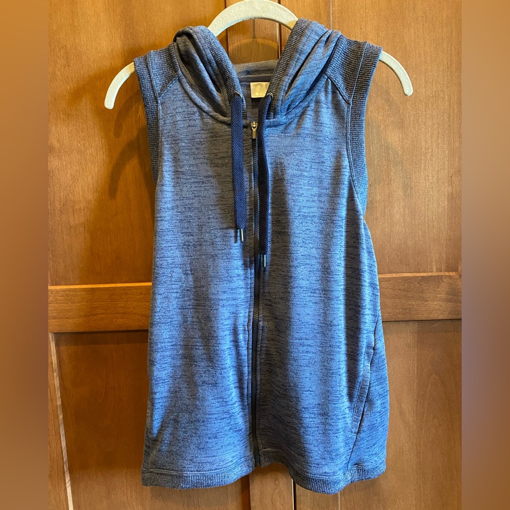 Women’s Athleta Navy Sleeveless Hoodie